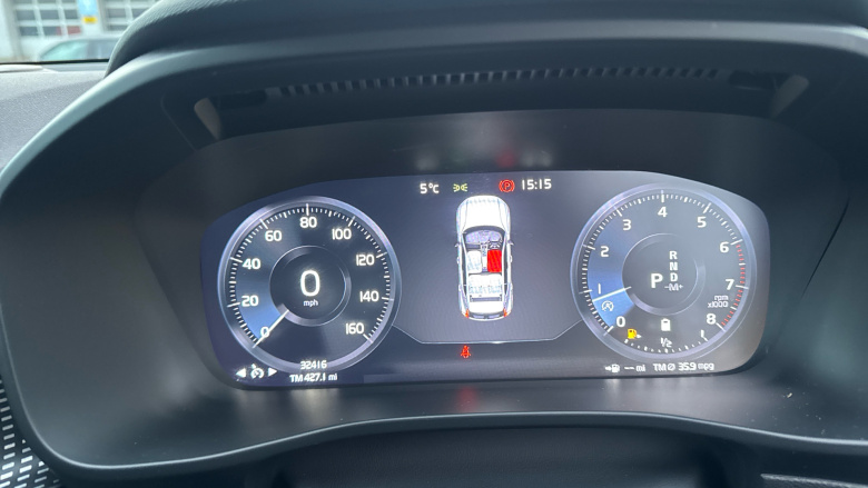 Volvo Xc40 2.0 B4P R DESIGN 5dr Auto Petrol Estate